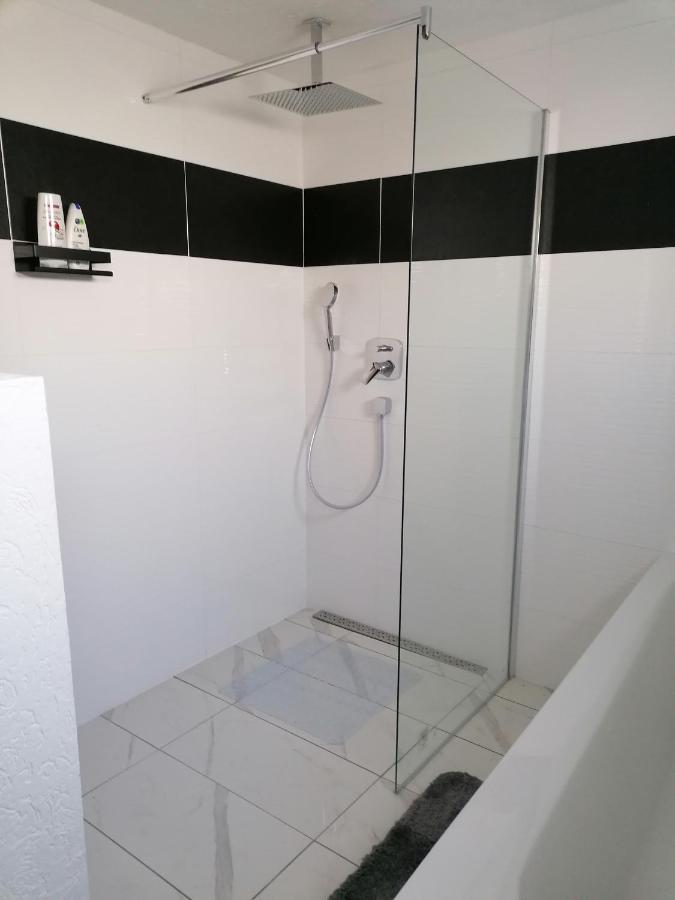 Schoene Einliegerwohnung In Hechingen Dış mekan fotoğraf