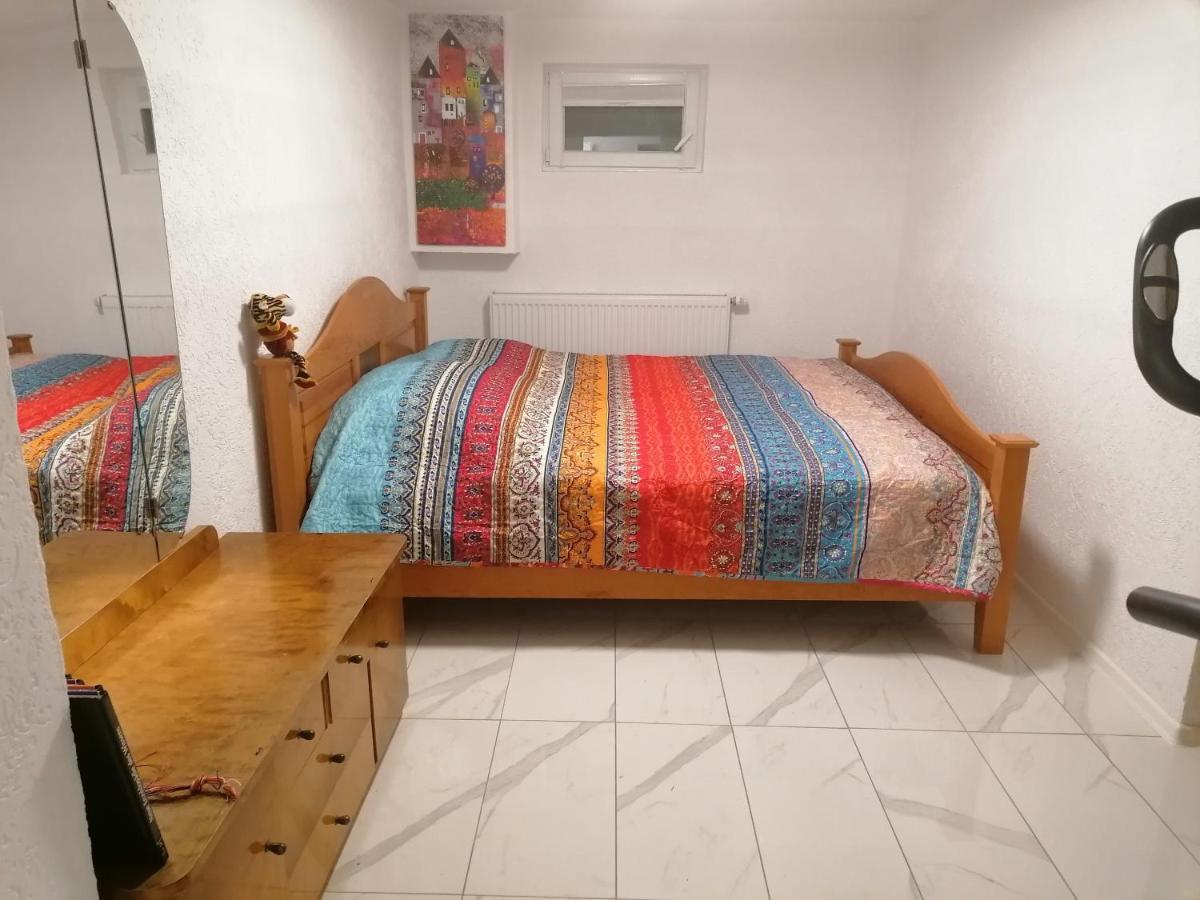 Schoene Einliegerwohnung In Hechingen Dış mekan fotoğraf